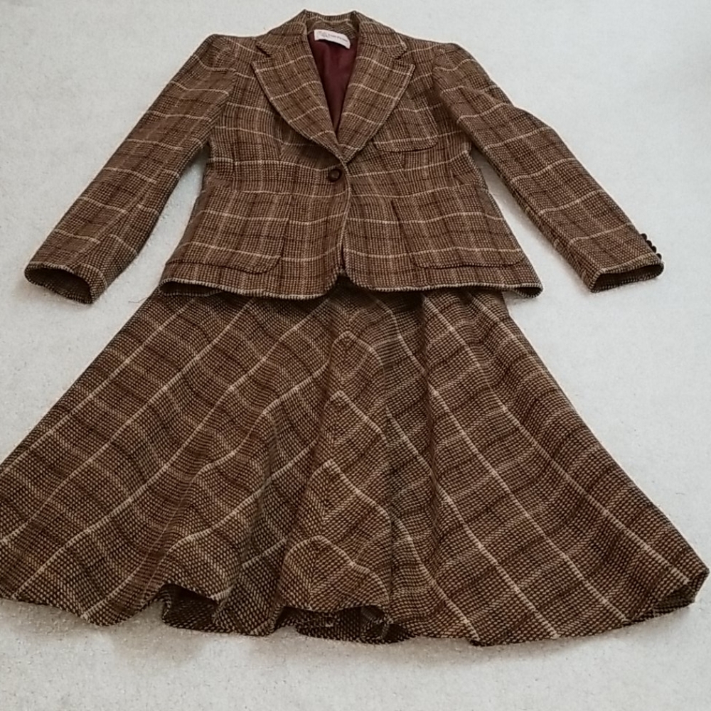 2 piece suit